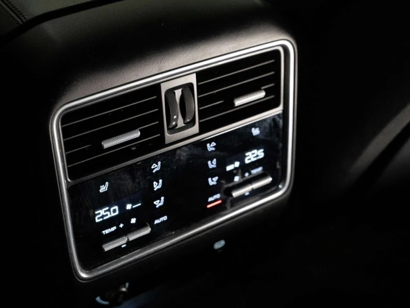 Porsche Cayenne * Type 9YA * CARFAX * ЦЕНА ДО БГ, снимка 15 - Автомобили и джипове - 53384126