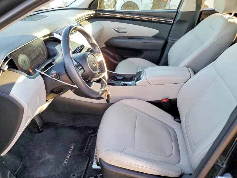 Hyundai Tucson 2.5L 4 Front-wheel Drive - изображение 8