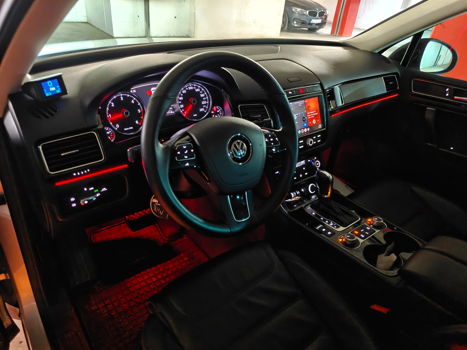 VW Touareg 3.0TDI V6 +  | Mobile.bg   15