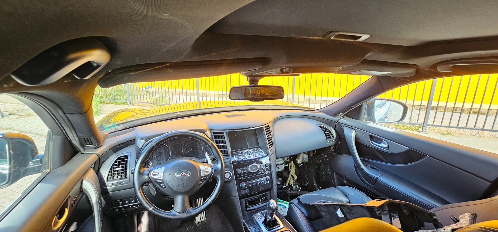 Infiniti QX70  - изображение 8