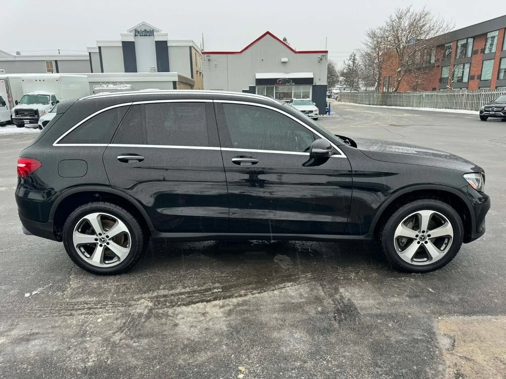 Mercedes-Benz GLC 300 2019 4MATIC * CARFAX * БЕЗ ПЪРВОНАЧАЛНА ВНОСКА - изображение 5