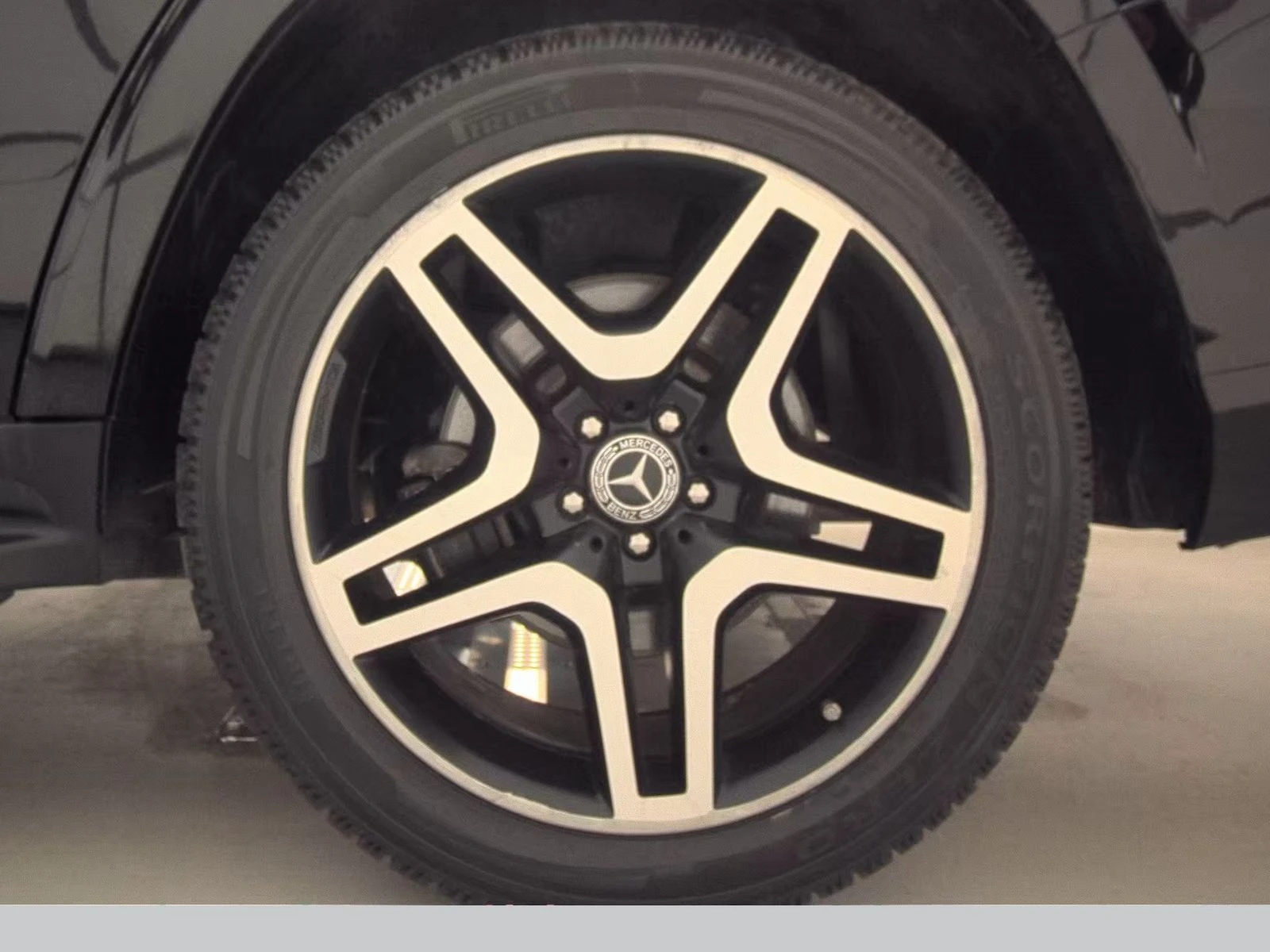 Mercedes-Benz GL 500 AMG PK| PANO| ВАКУМ| ОБДУХ| HARMAN| , снимка 14 - Автомобили и джипове - 53818648