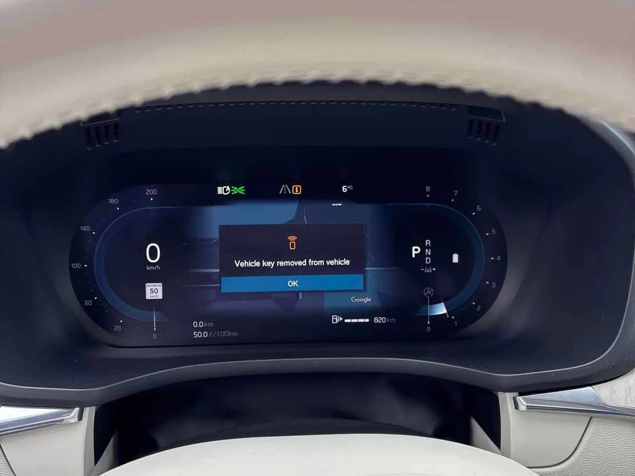 Volvo XC60 /BOWERS & WILKINS / 360 / DISTRONIC / ОБДУХВАНЕ , снимка 17 - Автомобили и джипове - 53866789