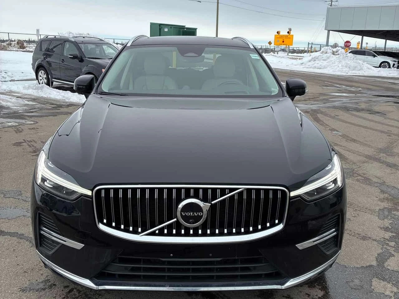 Volvo XC60 /BOWERS & WILKINS / 360 / DISTRONIC / ОБДУХВАНЕ , снимка 6 - Автомобили и джипове - 53866789