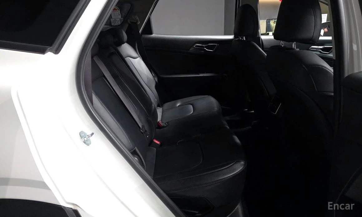 Kia Sportage * ГАЗ* КАМЕРИ* ПОДГРЕВ* ДИГ* ТАБЛО* LANE* ASSIST* , снимка 10 - Автомобили и джипове - 54120269