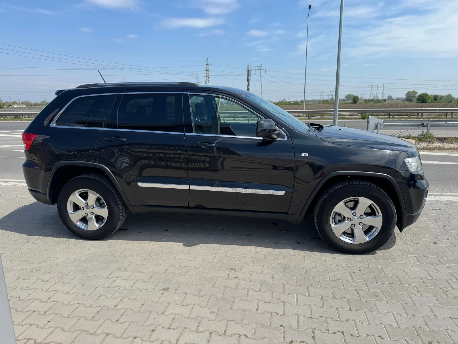 Jeep Grand cherokee 3.0 Diesel, снимка 4 - Автомобили и джипове - 54256267