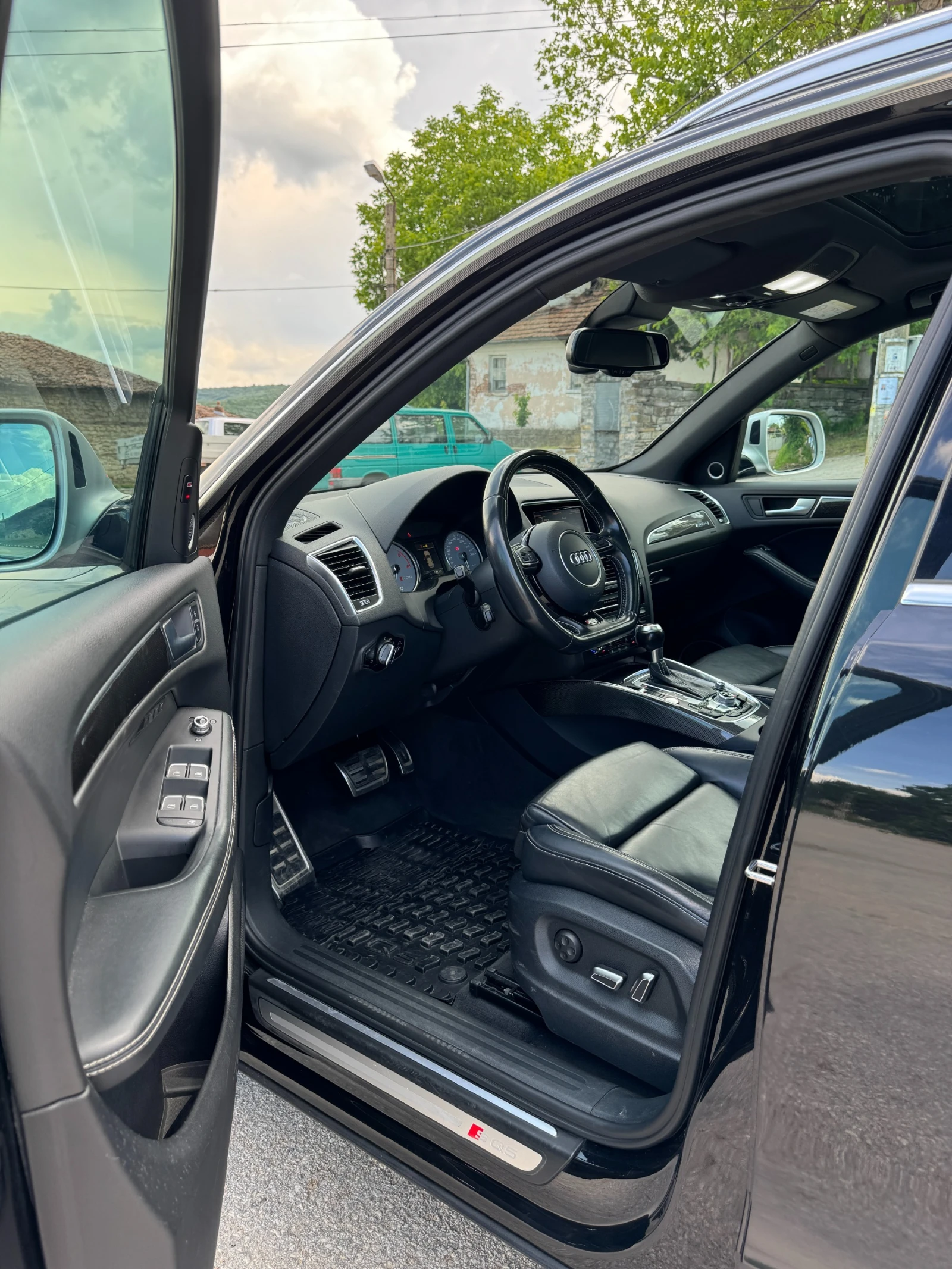 Audi SQ5, снимка 9 - Автомобили и джипове - 54945512