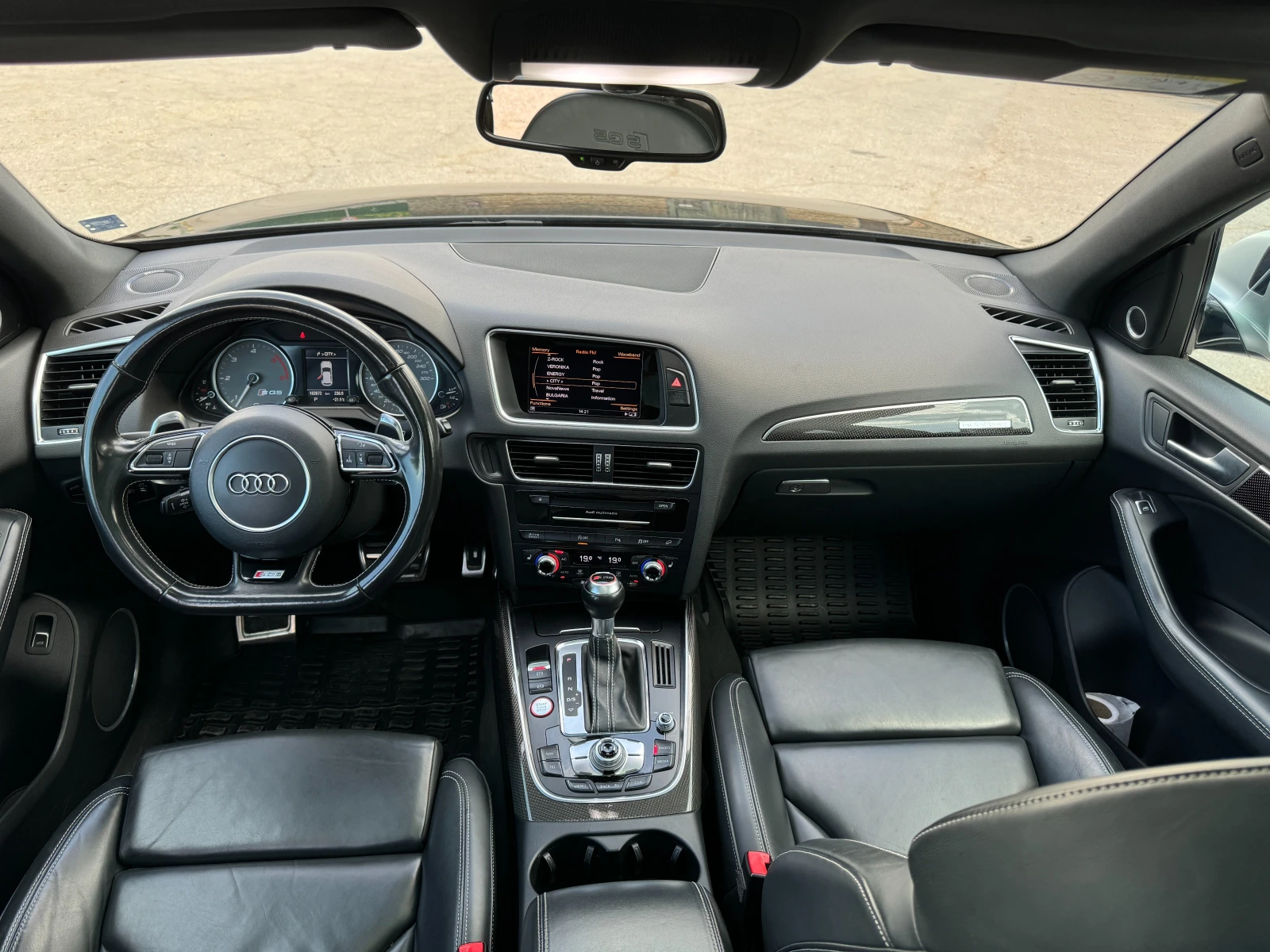 Audi SQ5, снимка 12 - Автомобили и джипове - 54945512