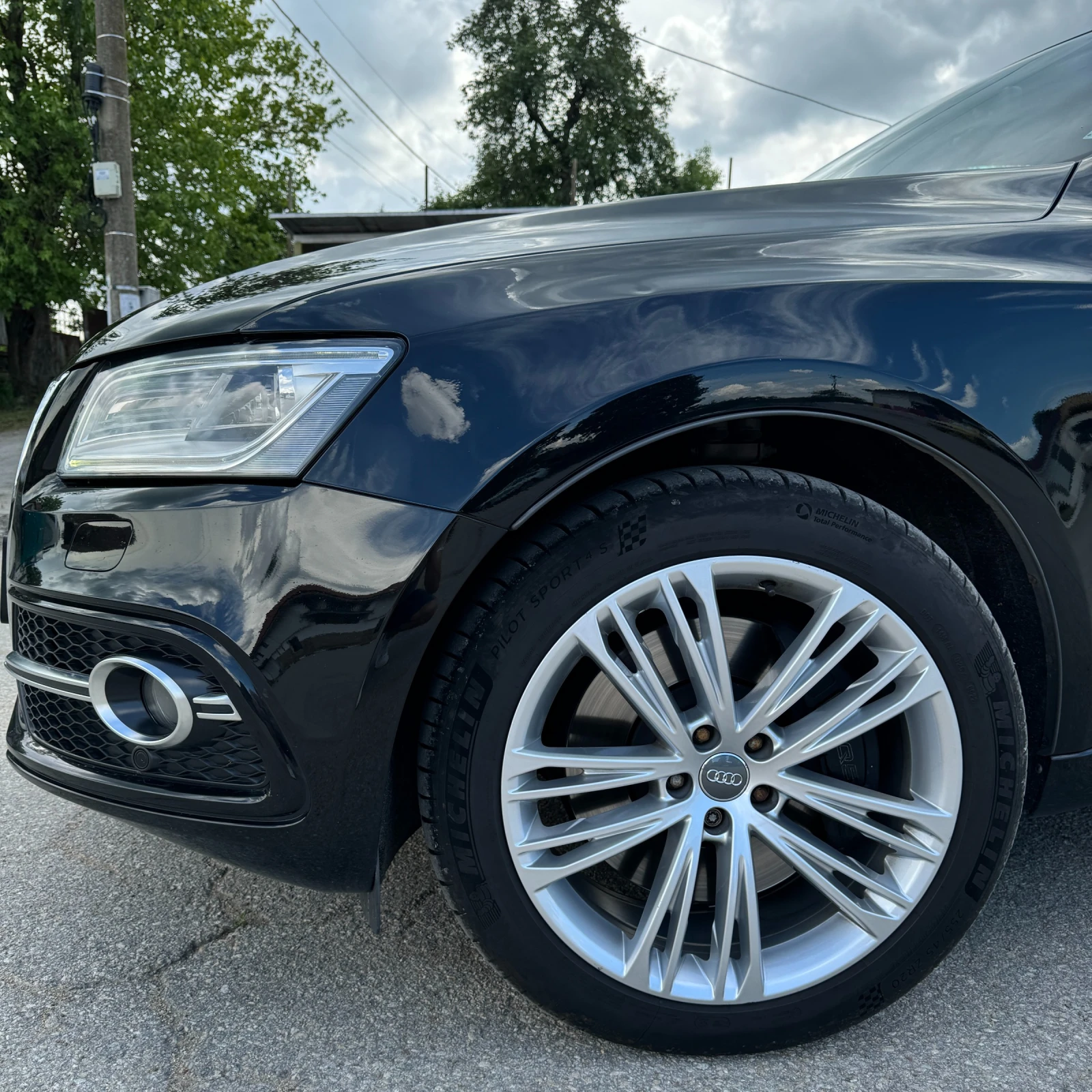 Audi SQ5, снимка 3 - Автомобили и джипове - 54945512