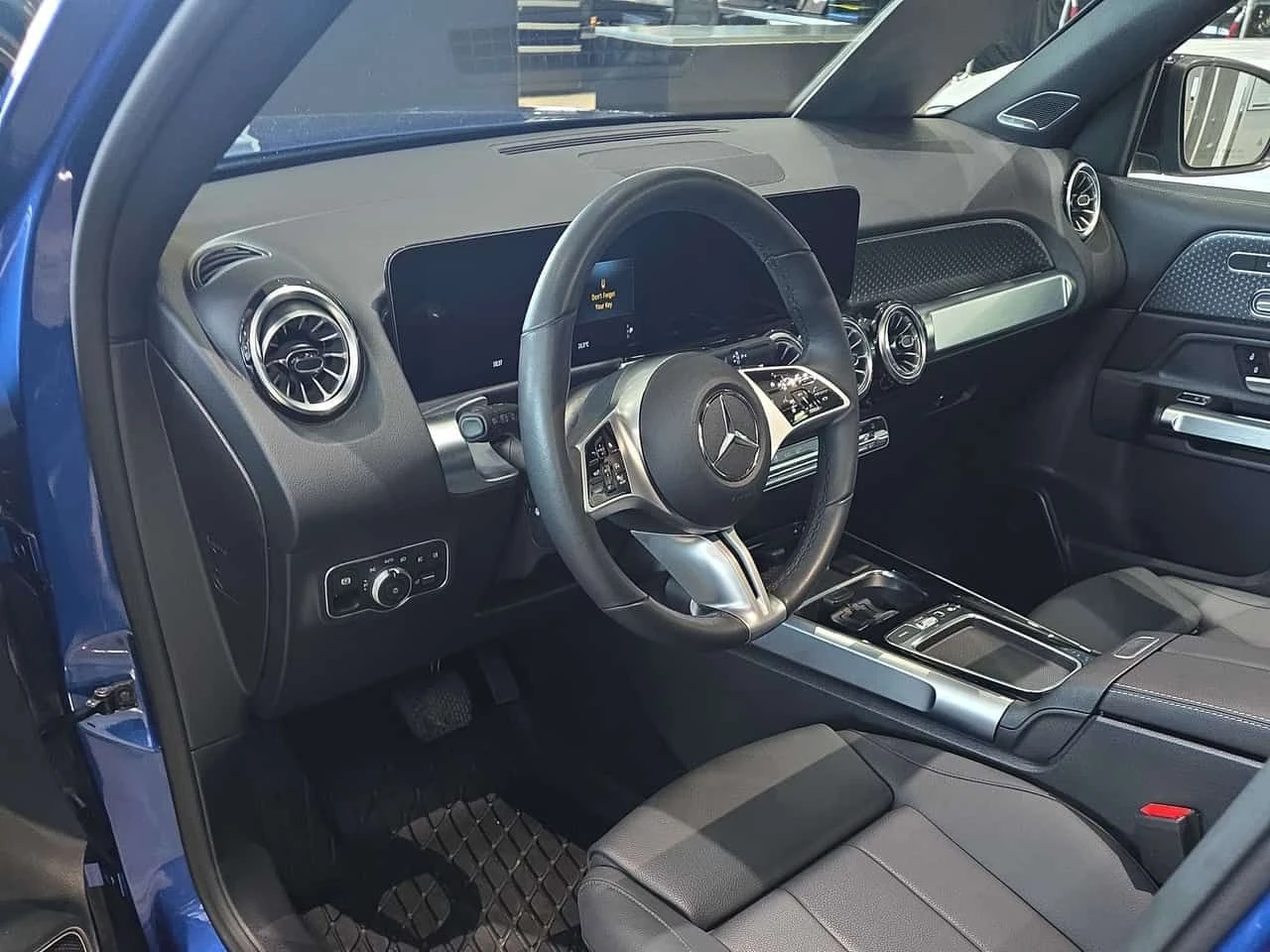 Mercedes-Benz GLB 250 * CARFAX * ОПЦИЯ ЗА ФИНАНСИРАНЕ, снимка 5 - Автомобили и джипове - 55051522