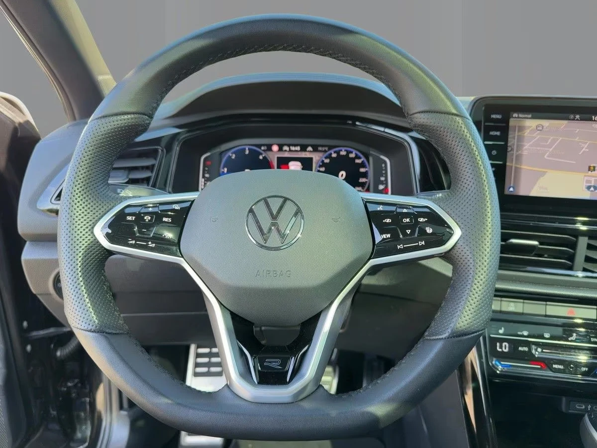VW T-Roc 2.0TDI/R-DESIGN/150HP/DSG/PANO/LED/CAM/KLESS/603z, снимка 7 - Автомобили и джипове - 55279749