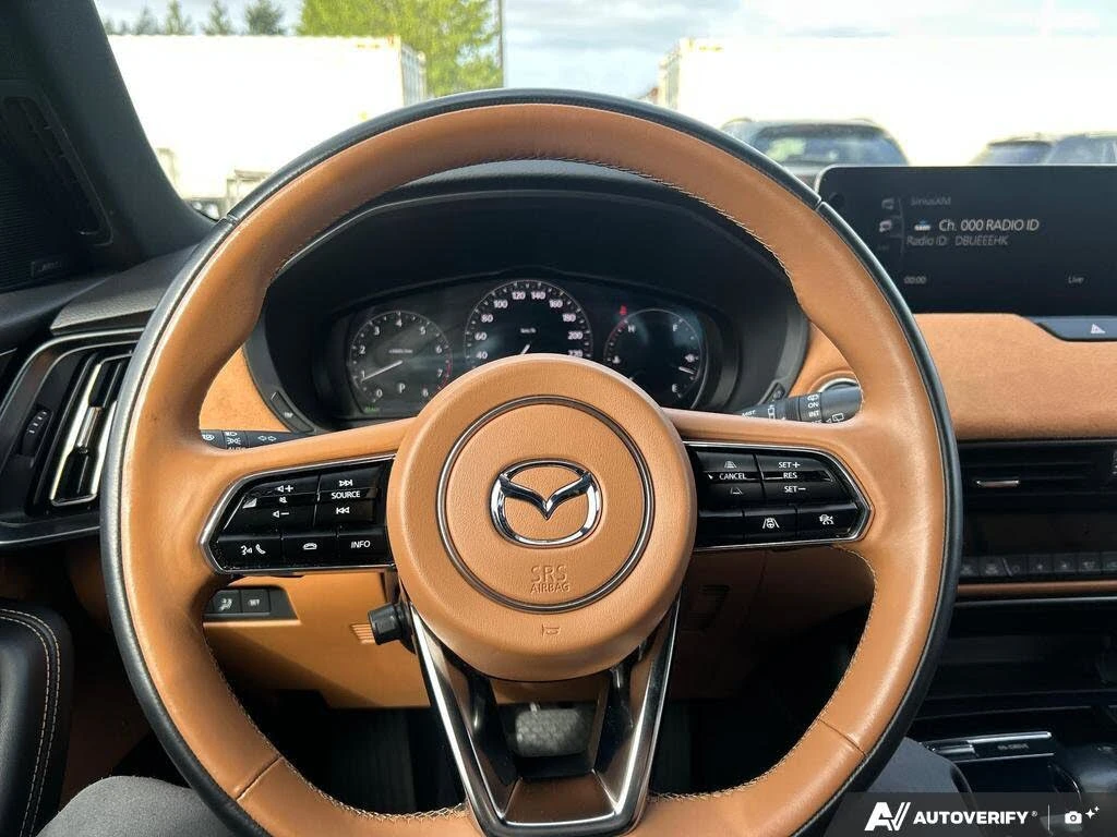 Mazda CX-90 Signature/ОБДУХВАНЕ/HUD/PANORAMA/ADAPT. CRUIS/BOSE, снимка 10 - Автомобили и джипове - 55530657