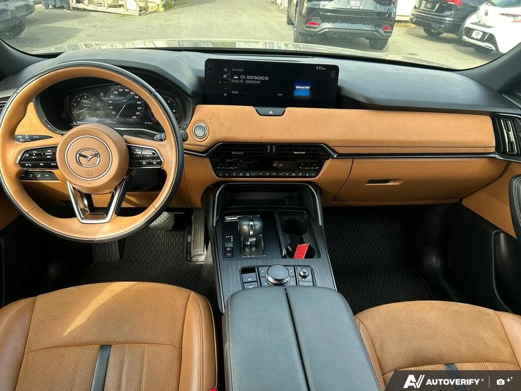 Mazda CX-90 Signature/ОБДУХВАНЕ/HUD/PANORAMA/ADAPT. CRUIS/BOSE, снимка 9 - Автомобили и джипове - 55530657