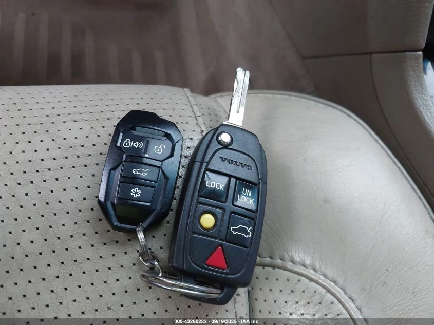 Volvo Xc90 4.4 AWD | Mobile.bg � ����������� 12