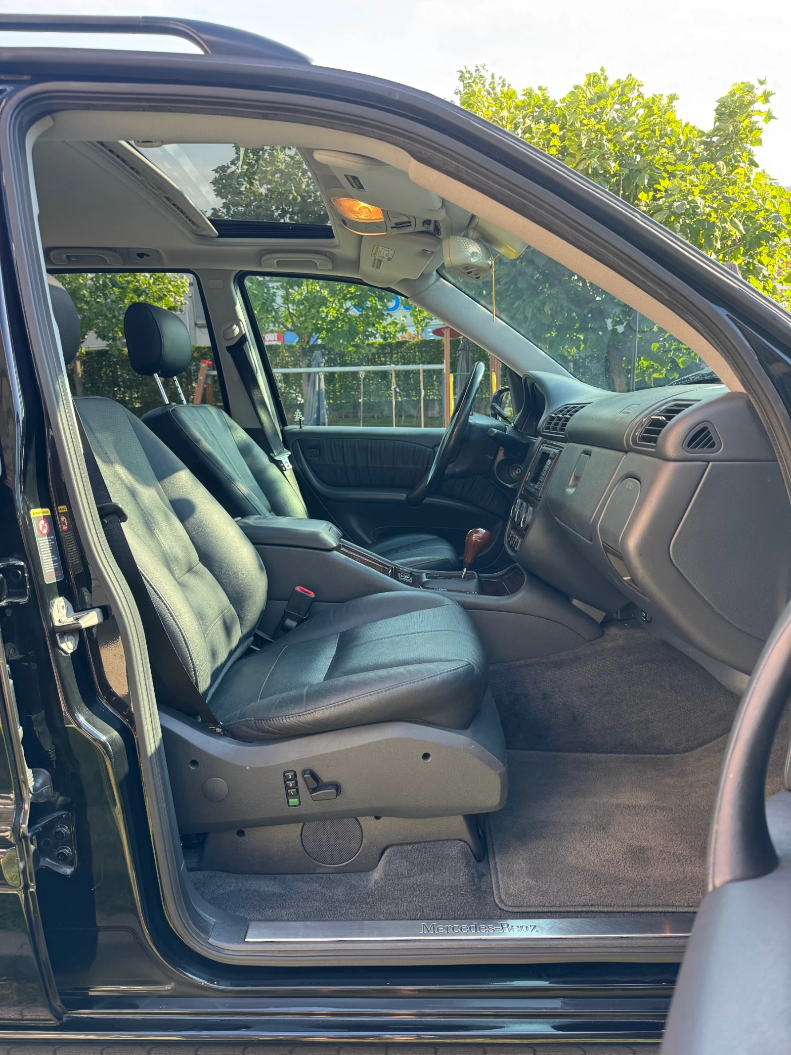 Mercedes-Benz ML 500 5.0 , снимка 12 - Автомобили и джипове - 55971850