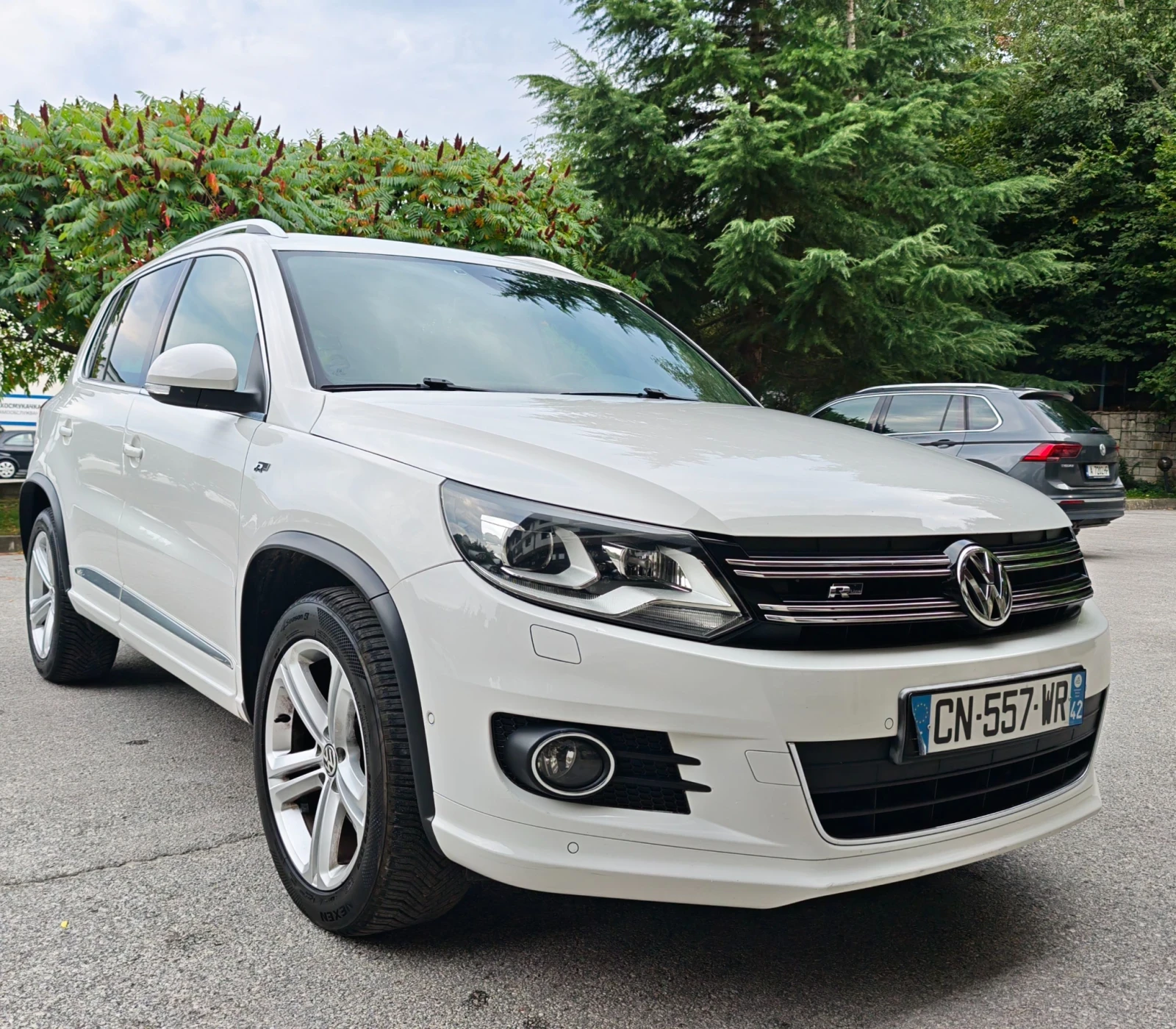VW Tiguan Tiguan R-Line 140 �.� | Mobile.bg � ����������� 2