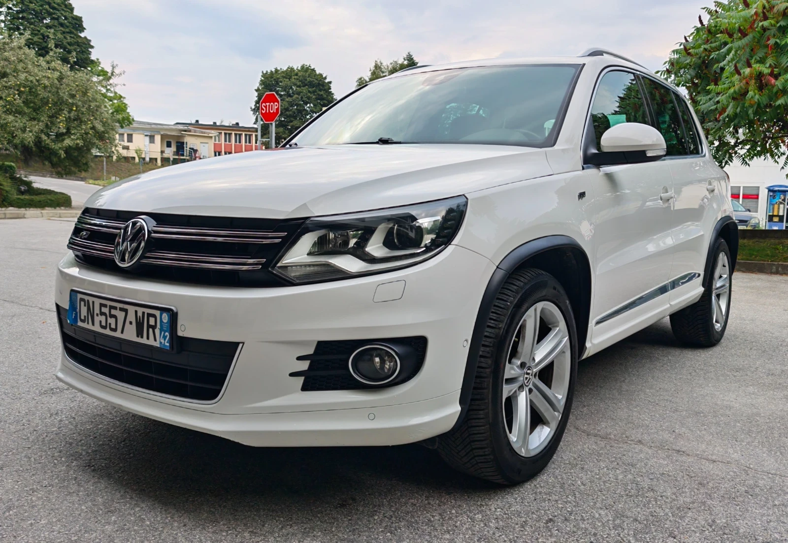 VW Tiguan Tiguan R-Line 140 к.с