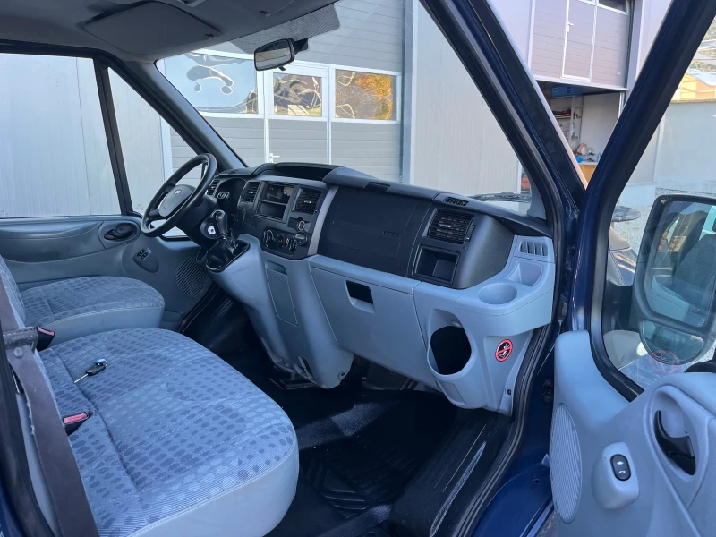 Ford Transit 2.2TDCI, снимка 8 - Бусове и автобуси - 52104257