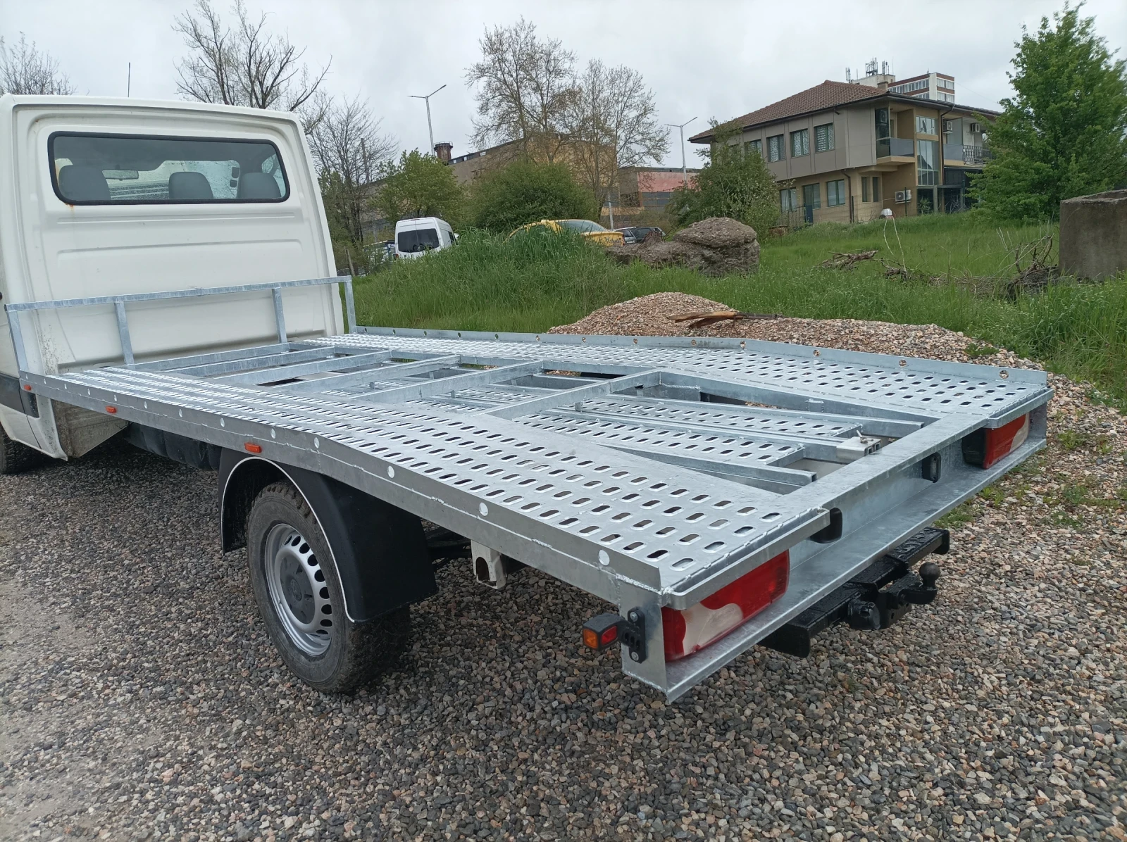 VW Crafter 2.5 tdi, снимка 9 - Бусове и автобуси - 54278282