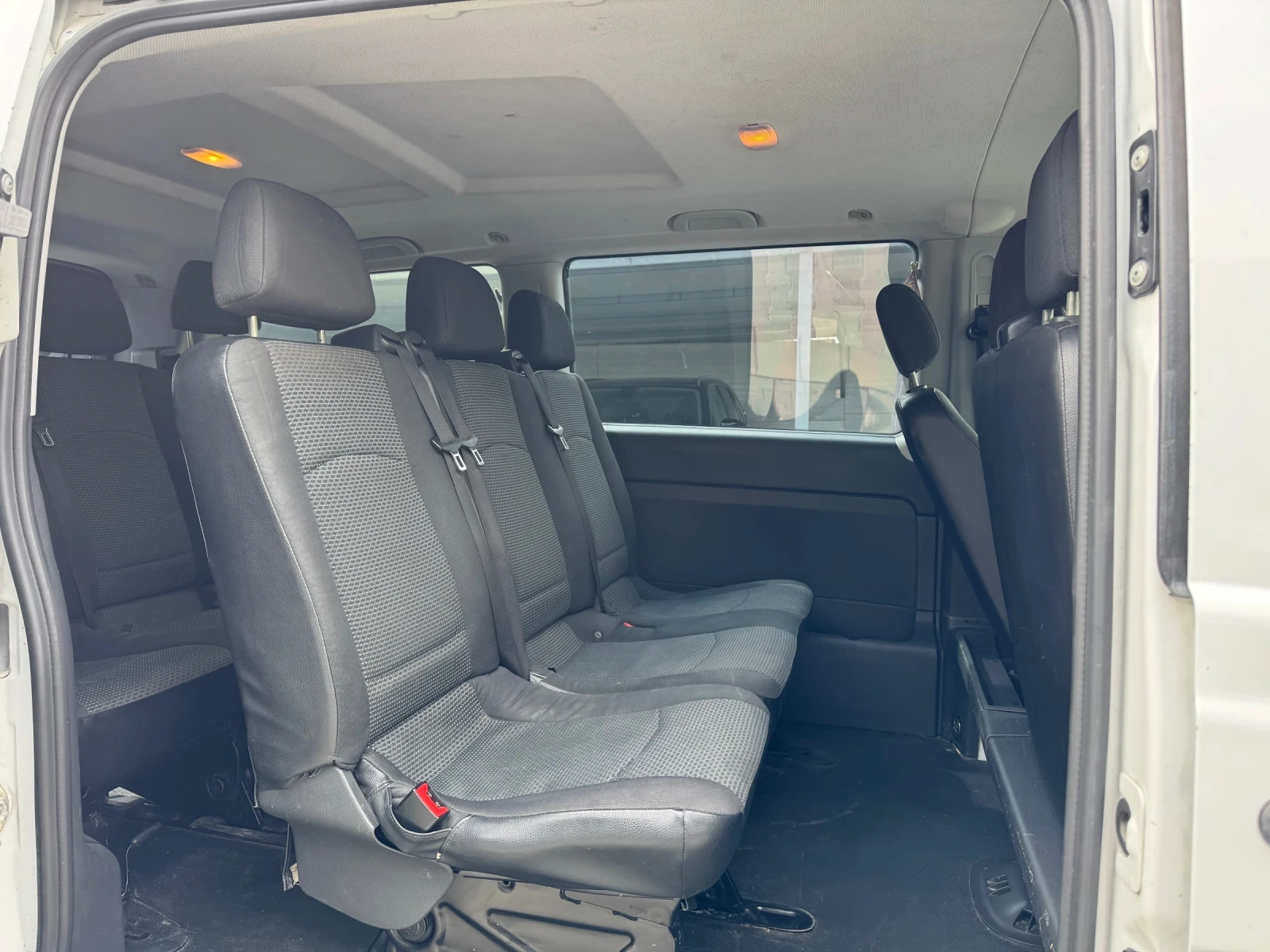 Mercedes-Benz Vito 8+ 1 НАПЪЛНО ОБСЛУЖЕНА , снимка 11 - Бусове и автобуси - 53915773