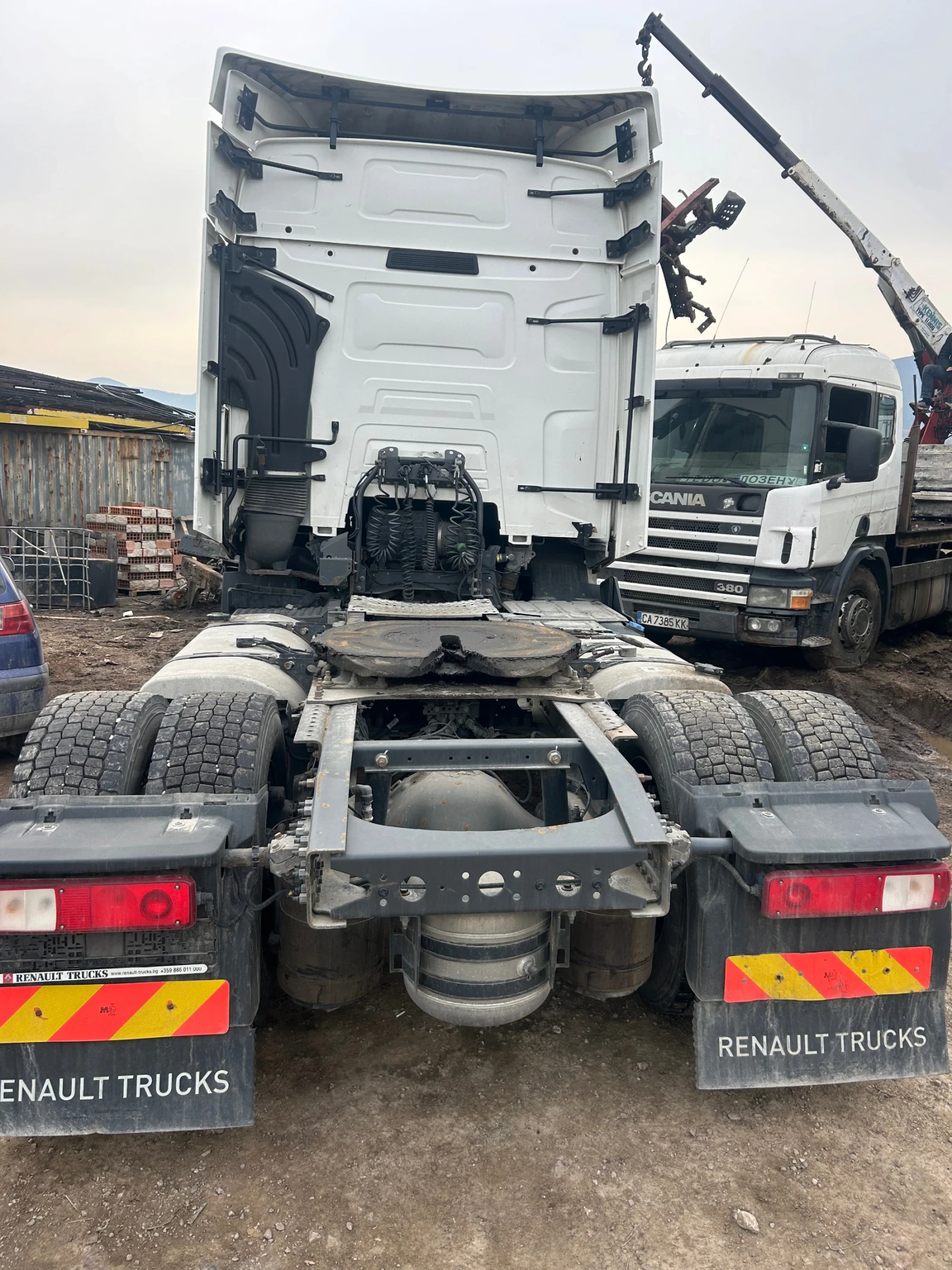 Renault T Euro 6 РЕТАРДЕР , НА ЧАСТИ - изображение 3