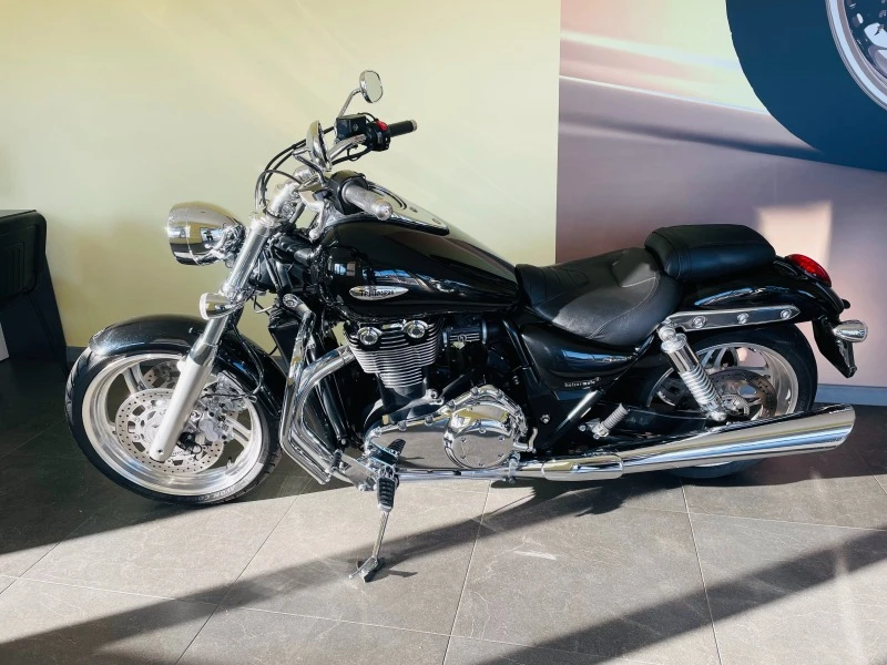 Triumph Thunderbird Внос от Швейцария, снимка 6 - Мотоциклети и мототехника - 39086619