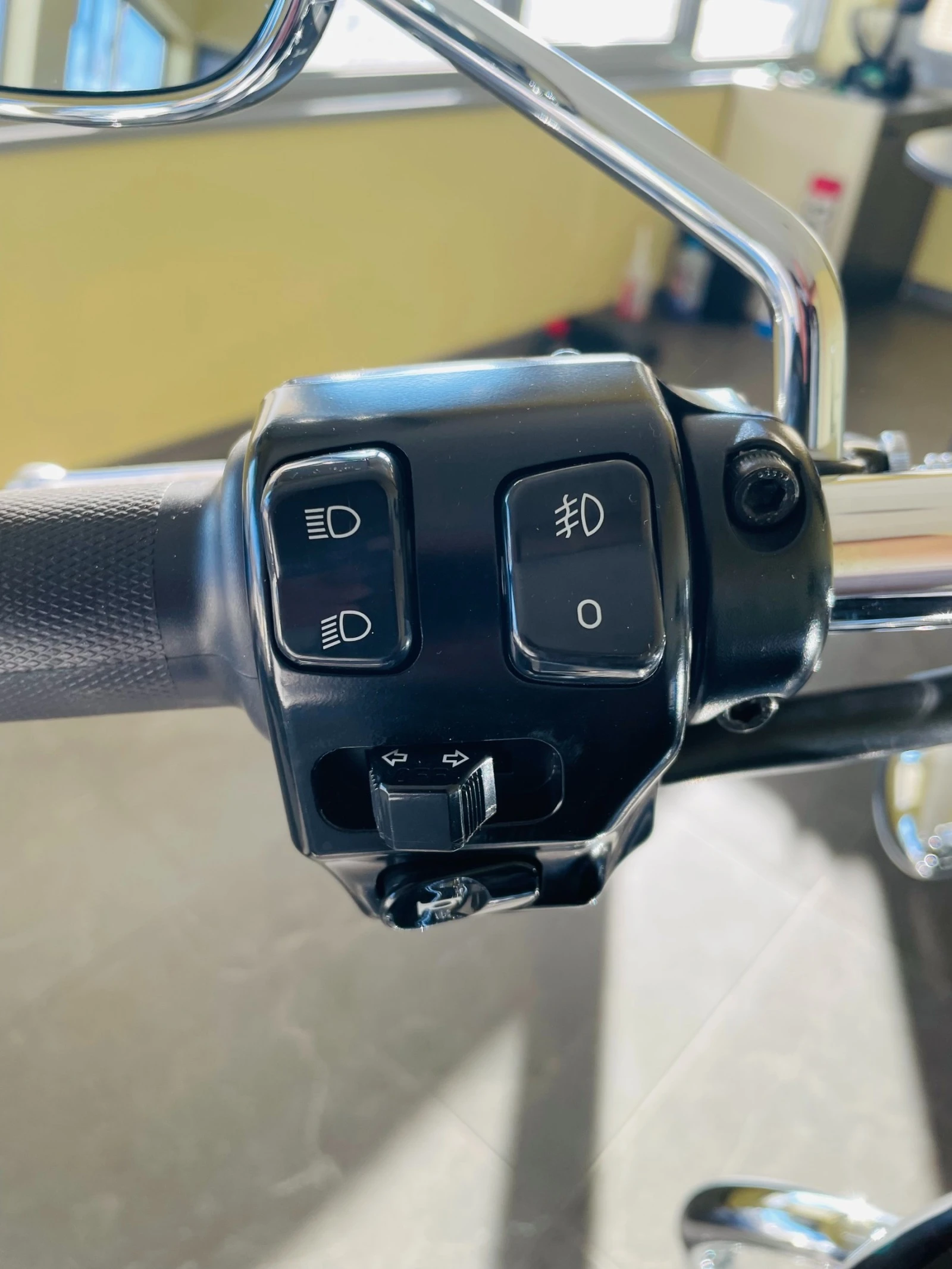 Triumph Thunderbird    | Mobile.bg   13