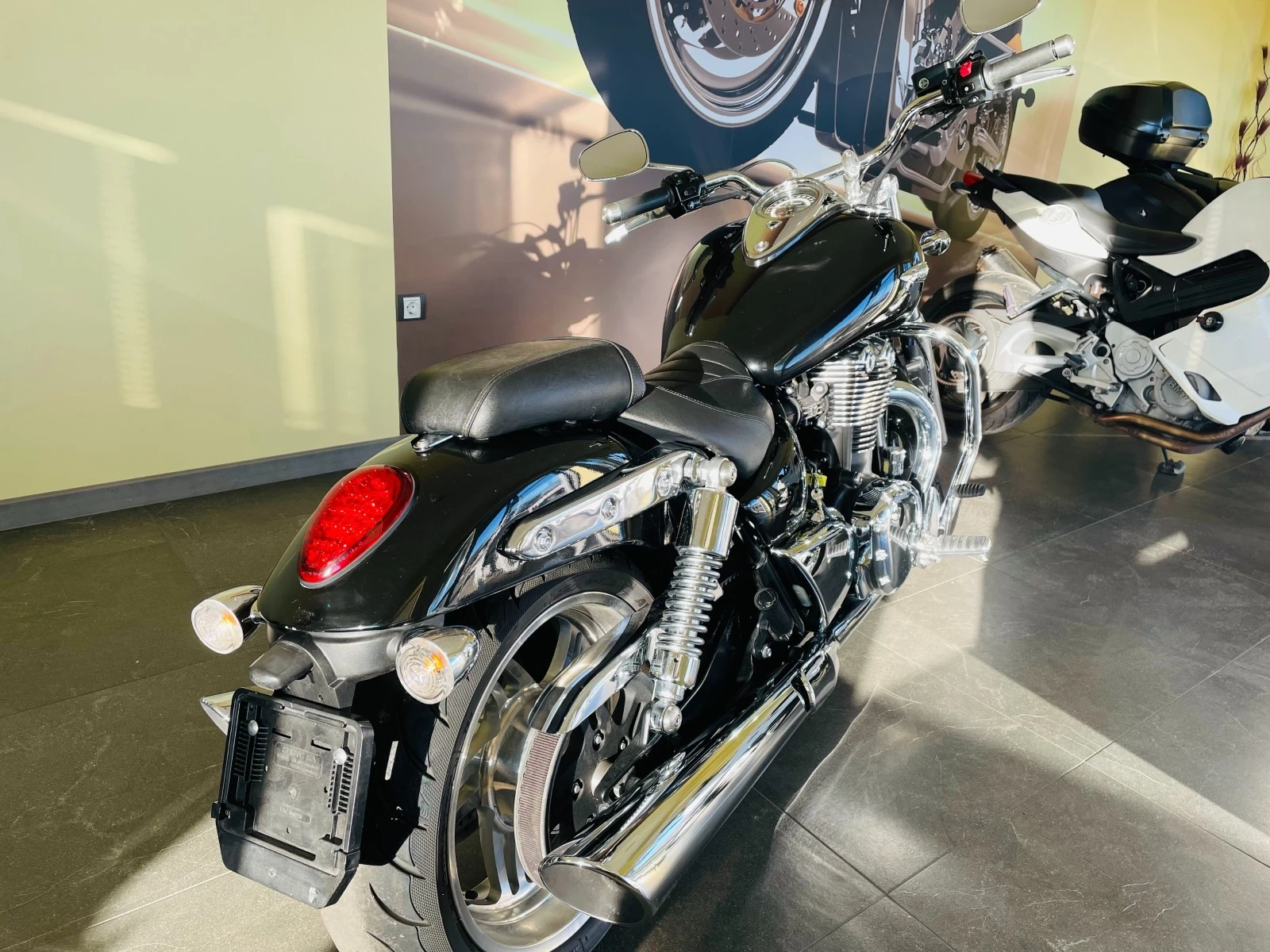 Triumph Thunderbird    | Mobile.bg   11