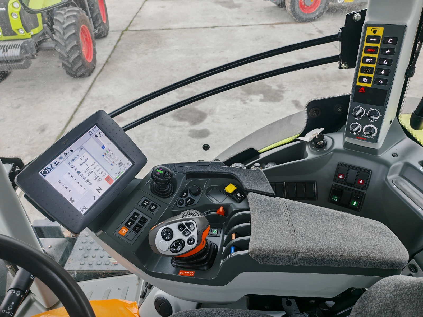  Claas Axion 850 Hexashift    .20% | Mobile.bg   17