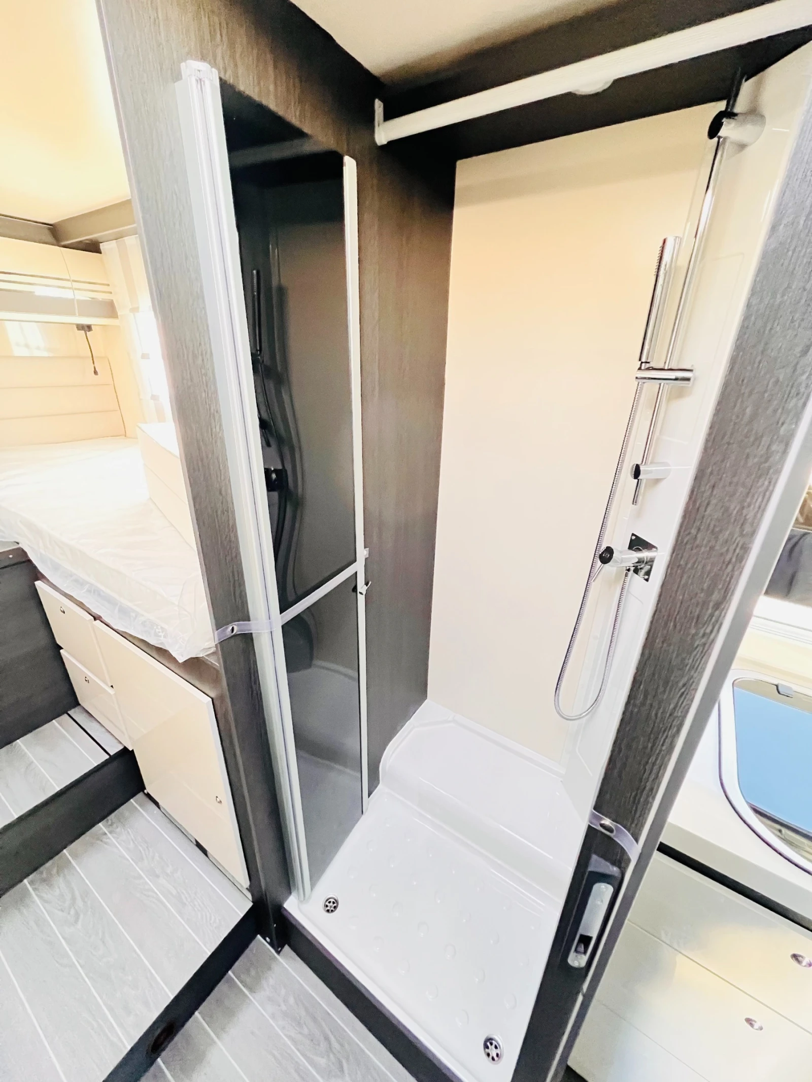  ROLLER TEAM Kronos 284 TL  | Mobile.bg   15