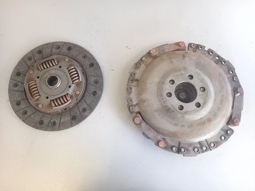    4 1.4, 16 () | Mobile.bg   1