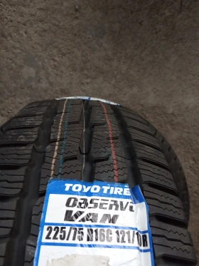 Гуми Зимни 225/75R16, снимка 3 - Гуми и джанти - 48222693