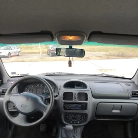 Renault Clio 1.4 Aвтоматик, снимка 10