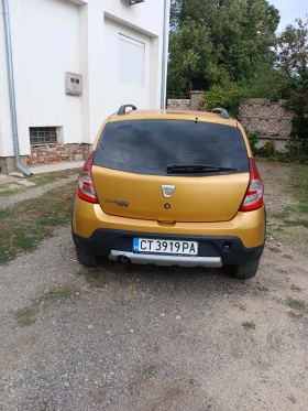 Обява за продажба на Dacia Sandero STEPWEY ~3 800 лв. - изображение 2