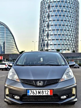    Honda Jazz 1.4i Si Facelift/ /  