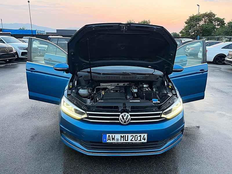 VW Touran ПРОДАДЕНА !!!, снимка 17 - Автомобили и джипове - 46652821