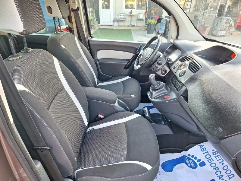 Renault Kangoo 1.5 DCI, снимка 11 - Автомобили и джипове - 47845347