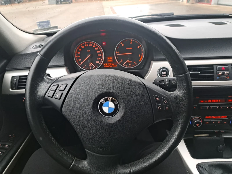 BMW 320, снимка 6 - Автомобили и джипове - 48214122