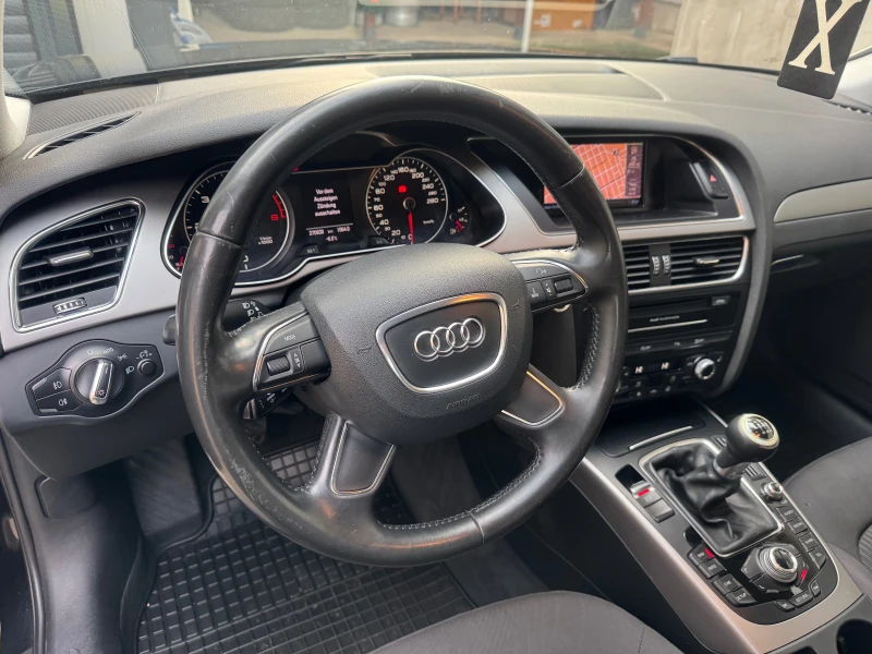 Audi A4 2.0TDi, снимка 12 - Автомобили и джипове - 48606571