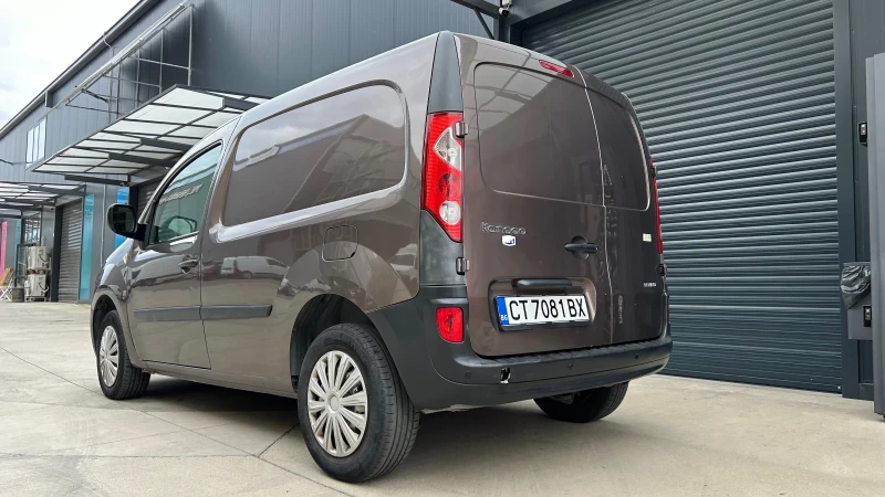 Renault Kangoo, снимка 12 - Автомобили и джипове - 52528856