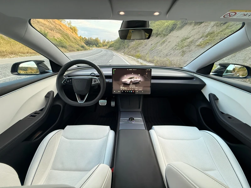 Tesla Model 3 Performance * Carplay * 2 х джанти + гуми, снимка 10 - Автомобили и джипове - 51925003