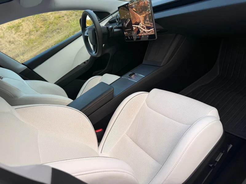 Tesla Model 3 Performance * Carplay * 2 х джанти + гуми, снимка 8 - Автомобили и джипове - 51925003