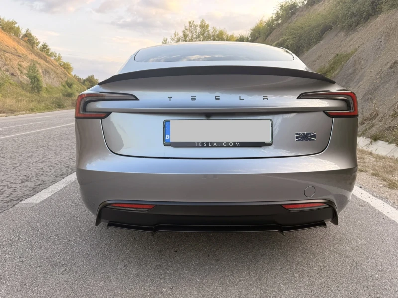 Tesla Model 3 Performance * Carplay * 2 х джанти + гуми, снимка 4 - Автомобили и джипове - 51925003