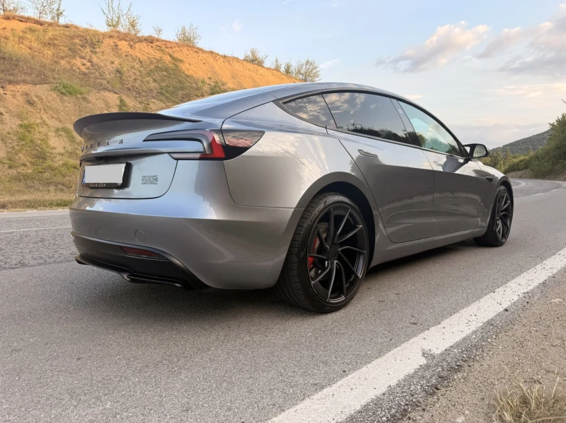 Tesla Model 3 Performance * Carplay * 2 х джанти + гуми, снимка 5 - Автомобили и джипове - 51925003