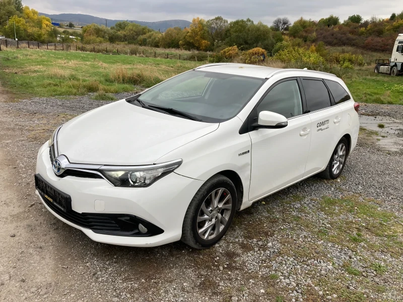 Toyota Auris 1.8 Hibrid 99 k.s