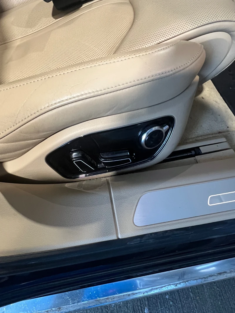 Audi A8, снимка 8 - Автомобили и джипове - 52349049