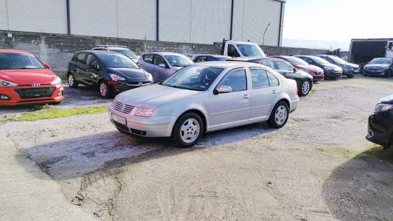 VW Bora 1.6 * ГАЗ* Клима, снимка 3 - Автомобили и джипове - 52606646