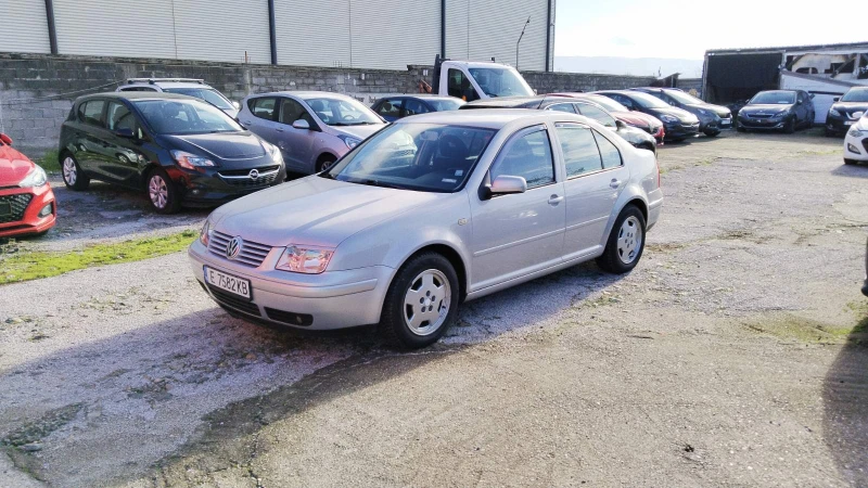 VW Bora 1.6 * ГАЗ* Клима, снимка 2 - Автомобили и джипове - 52606646