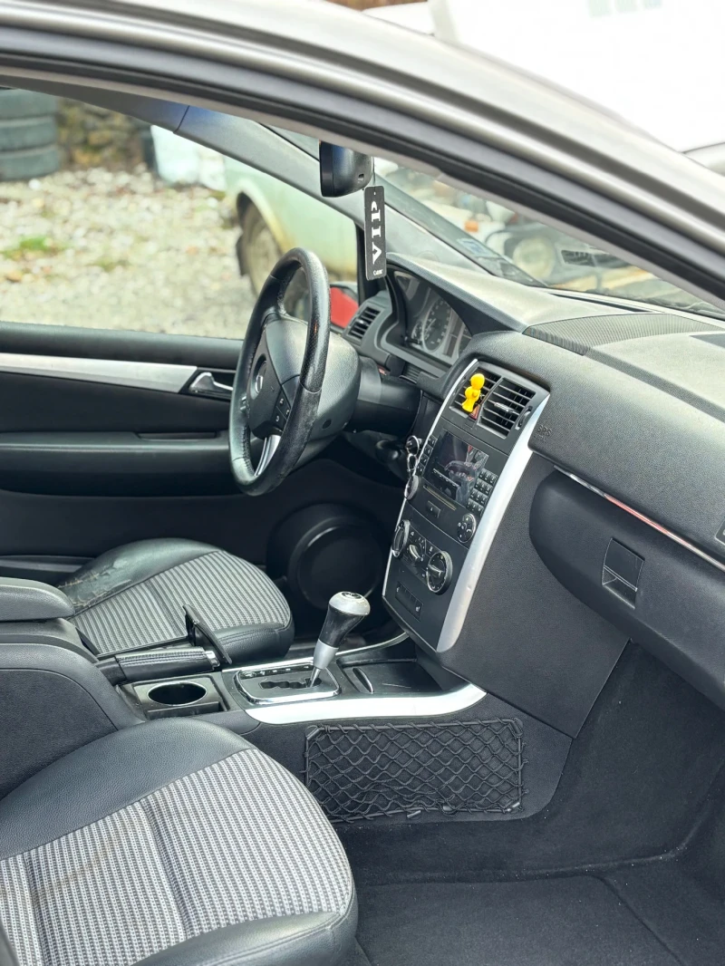 Mercedes-Benz 180 1.8D, снимка 5 - Автомобили и джипове - 52656692