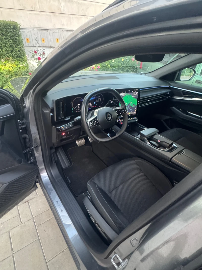 Renault Austral Esprite Alpine 160, снимка 7 - Автомобили и джипове - 52691532